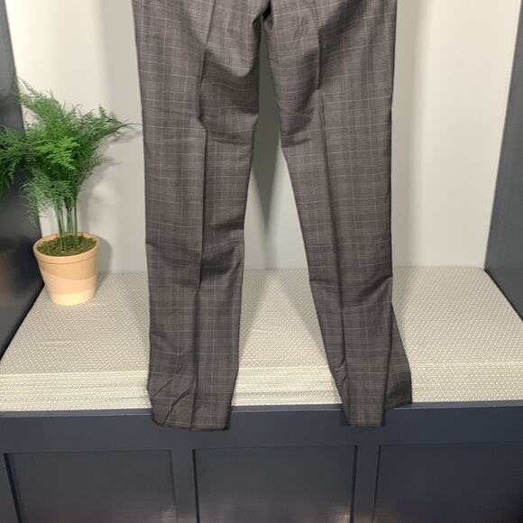 Jos. A. Bank Charcoal Plaid Men's Suit - Picture 11 of 12